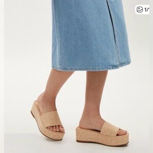 Coach Eloise Sandal in Signature Jacquard.Color pink/ peach no box includes.New